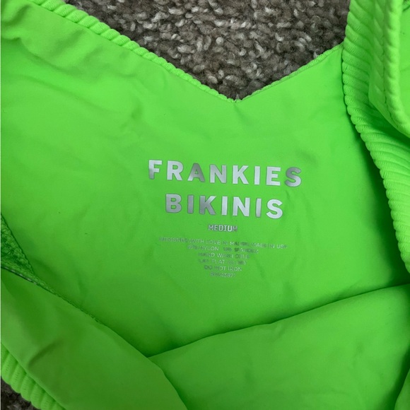 FRANKIES BIKINIS BOTTOM SIZE MEDIUM - Picture 2 of 3